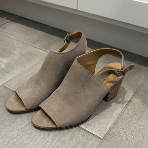 Lucky brand peep toe